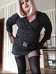 A beautiful shemale is alone in this fantastic gallery.